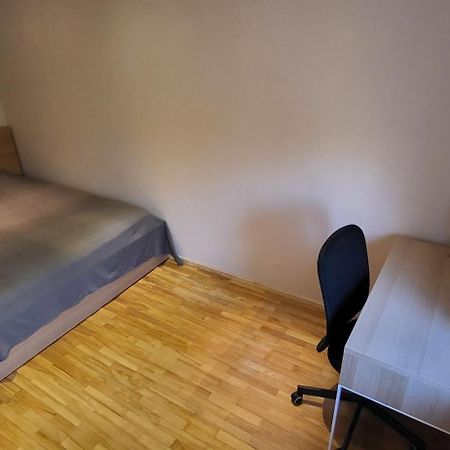 Cosy Park Apartment, Free Parking, Self-Check-In クライペダ エクステリア 写真